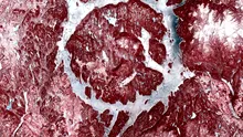 Un crater din Canada, numit și „Ochiul din Quebec”, arată extrem de ciudat