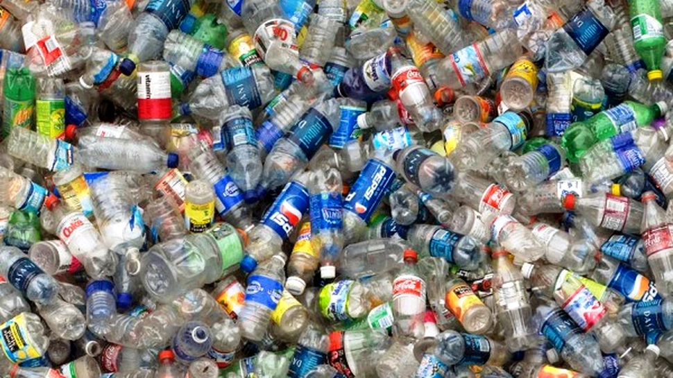 Un pod din plastic reciclat poate sustine un tanc de 70 de tone