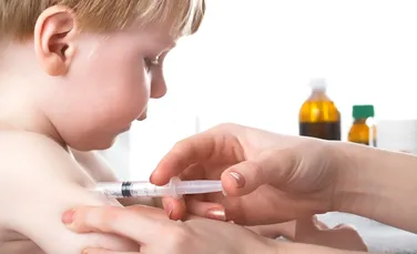 Bebeluşii trebuie vaccinaţi după-amiaza, arată un nou studiu