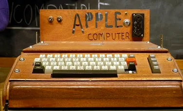 Povestea din spatele primului computer Apple-1. Dispozitivul a fost creat manual de către Steve Wozniak şi vândut cu 666 de dolari