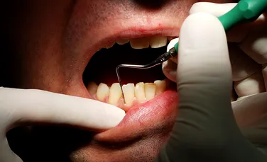Cercetătorii pot folosi urina pentru a ne creşte la loc dinţii