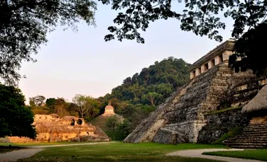 Arheologii au filmat cu o microcameră într-un mormânt Maya neatins de 1.500 de ani