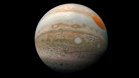 Ceva fascinant se ascunde sub norii planetei Jupiter