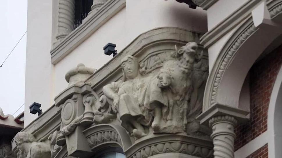 Încă o restaurare eșuată în Spania: O statuie a fost complet distrusă, iar acum seamănă cu un „cartof”