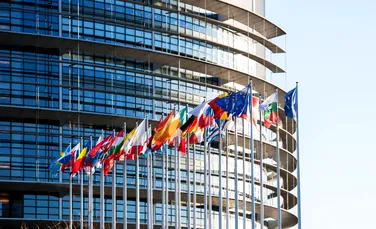 Planul UE de a opri dezinformarea în mediul online cu ajutorul ştirilor false, înaintea scrutinului european