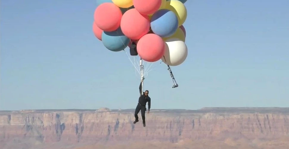 Cum a reușit David Blaine să zboare peste deșertul Arizona cu ajutorul unor baloane cu heliu?