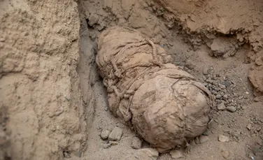 Șase copii mumificați, sacrificați cu secole în urmă, descoperiți în Peru