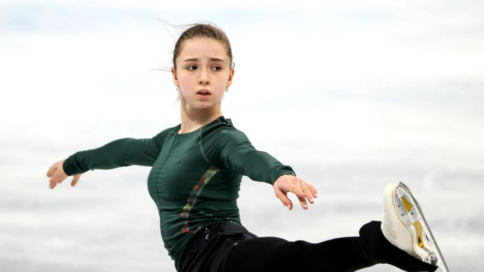 Patinatoarea rusă Kamila Valieva a dat vina pe bunicul ei pentru acuzațiile de dopaj