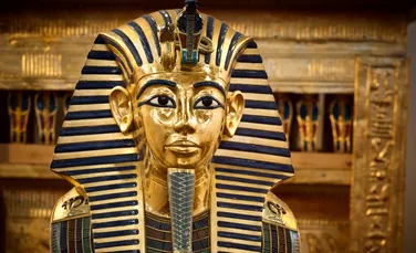 Masca funerară a lui Tutankhamon a fost distrusă iremediabil (FOTO)