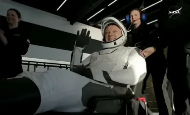 De ce astronauții NASA „blocați” în spațiu au fost transportați pe targă după întoarcerea pe Pământ