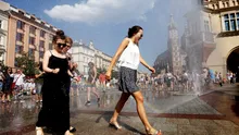 Ce haine te ajută cu adevărat să suporți canicula. Culoarea nu este cel mai important criteriu