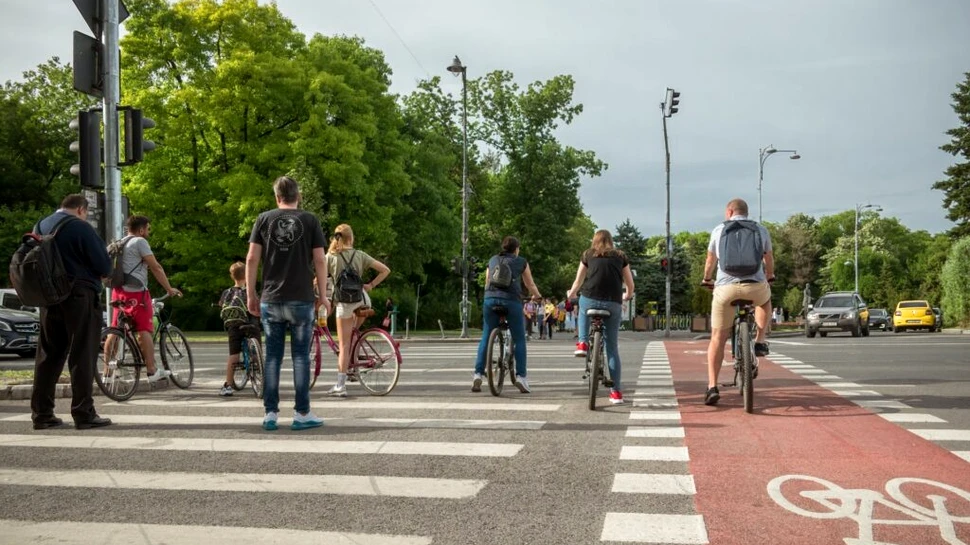 Mersul cu bicicleta la serviciu, asociat cu o sănătate mintală mai bună
