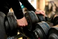 Tipul de antrenament tot mai lăudat de specialiști: ce sunt exercițiile „excentrice”?