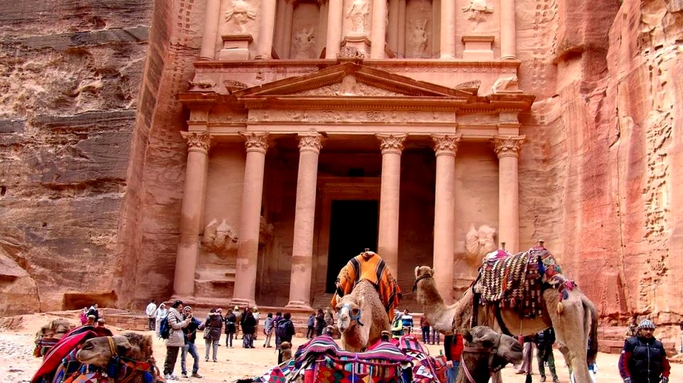 Conflictele din Orientul Mijlociu şi Africa de Nord ameninţă patrimoniul internaţional: circa 20.000 de situri arheologice cu o valoare uriaşă riscă să dispară