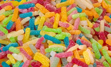 Jaf spectaculos de „dulce” în nordul Germaniei: 15 tone de jeleuri, furate în doar câteva ore