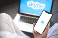 După ce l-a cumpărat în urmă cu 14 ani, Microsoft închide Skype