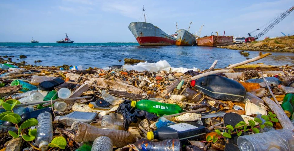 Cantitatea de plastic la nivel mondial a ajuns la cote alarmante: există o tonă de deşeu de plastic pentru fiecare persoană de pe planetă