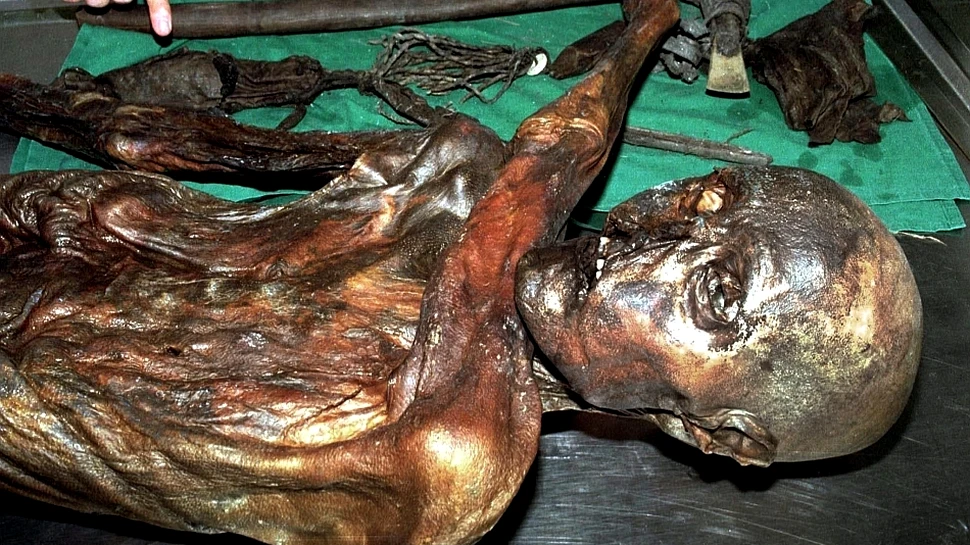 Misterul morţii lui Ötzi se adânceşte