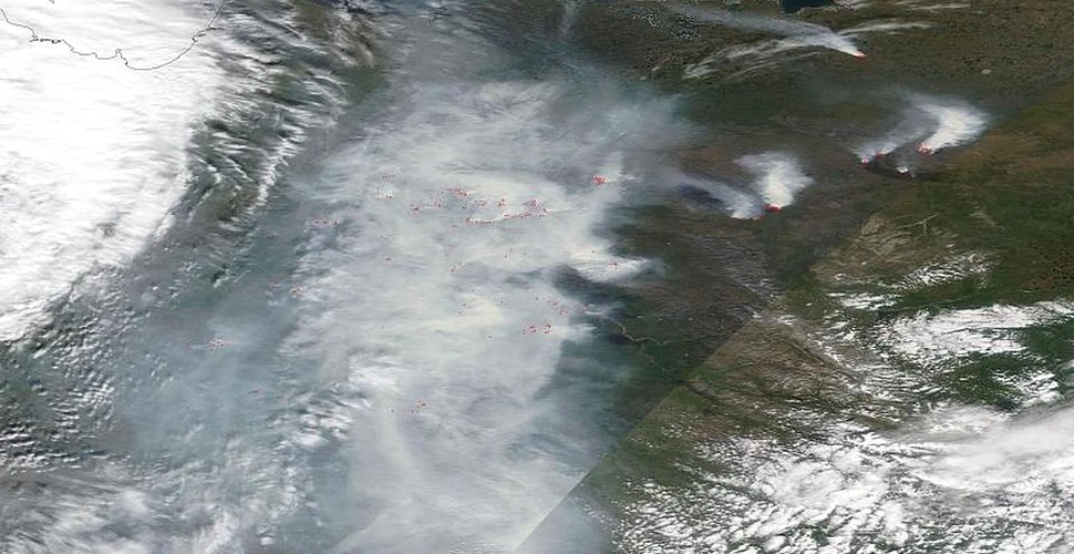 Incendiile din Siberia sunt vizibile din spaţiu. Suprafaţa afectată este de milioane de hectare