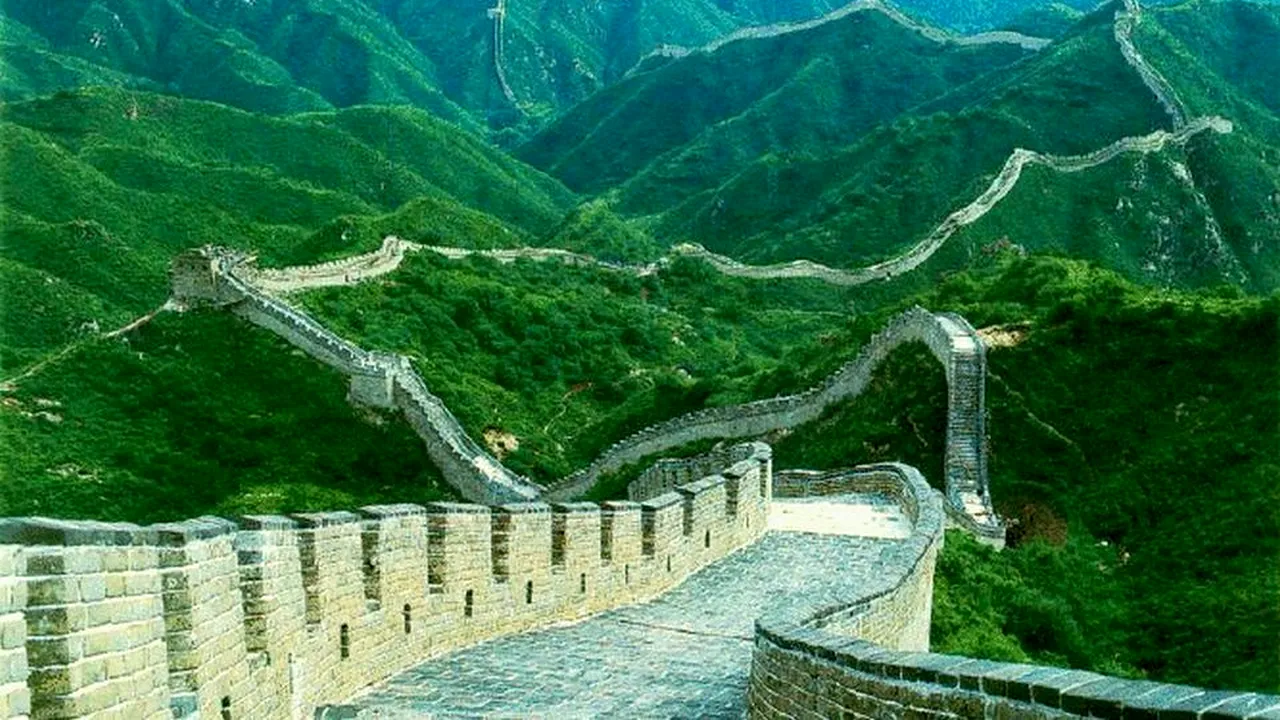 1-chinawallarge1 