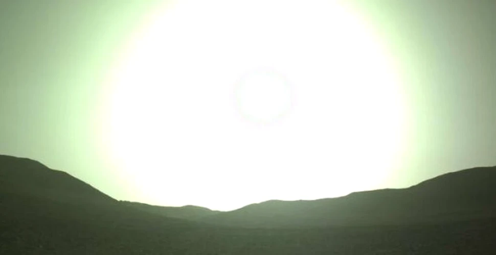 Roverul Perseverance a surprins „un apus de Soare albastru” pe Marte
