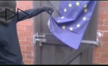 Filmarea care descrie perfect ironia Brexit-ului. Uniunea Europeană nu renunţă aşa uşor – VIDEO