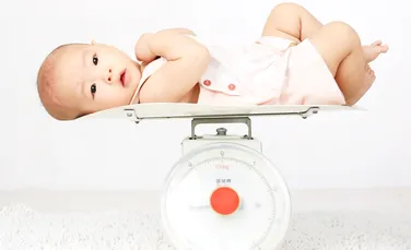 Copiii născuţi prin cezariană sunt mai predispuşi la obezitate