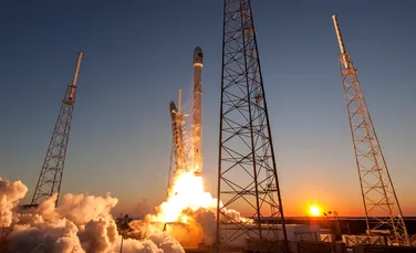 Momentul în care o rachetă produsă de compania americană SpaceX a explodat la câteva minute după lansare – VIDEO