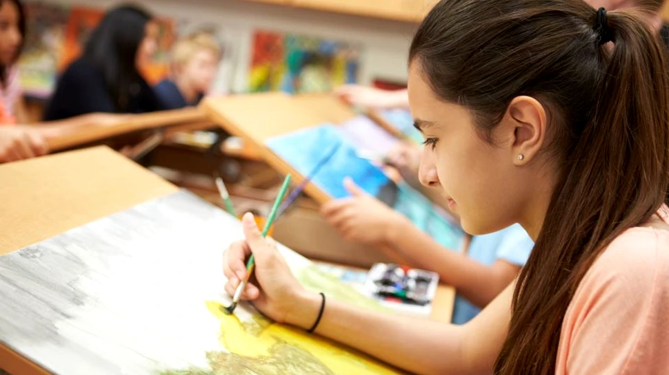 Explicaţia specialiştilor conform căreia orele ar trebui să înceapă la ora 10 îi pune pe gânduri pe părinţi