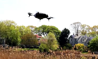 La ce mai poate fi folosită o dronă? Iată o nouă idee – cât e de bună, rămâne de văzut (VIDEO)