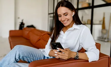 Ce se întâmplă cu adolescenții atunci când părinții sunt distrași de telefoane?