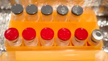 Tot mai mulți părinți din România aleg să nu-și vaccineze copiii