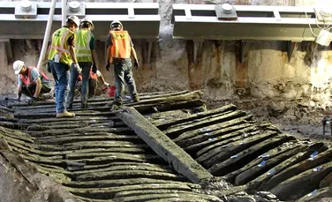 În urmă cu câţiva ani, o navă era găsită sub ruinele turnurilor gemene din New York. Acum se dovedeşte a fi o adevărată COMOARĂ – FOTO