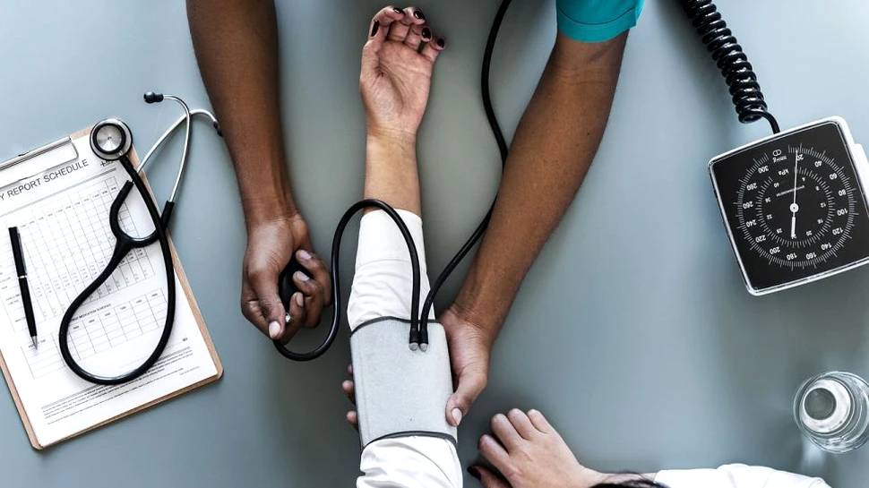 Un medicament comun, utilizat pentru scăderea tensiunii arteriale poate creşte riscul dezvoltării cancerului pulmonar
