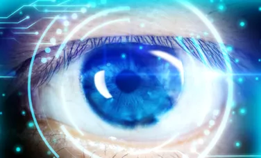 Un bărbat și-a recăpătat vederea printr-o operație inovatoare