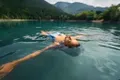 Înotul în ape naturale: libertate sau responsabilitate?