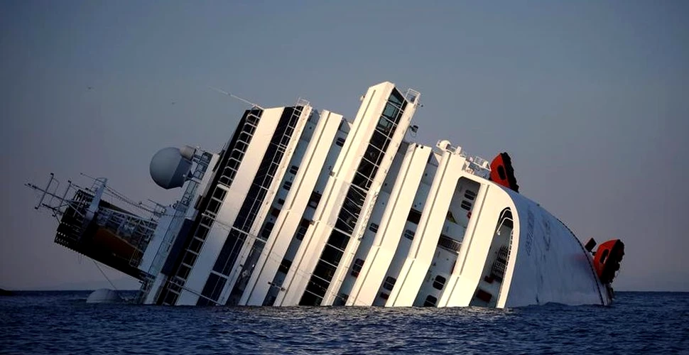 FANTOMELE de pe Costa Concordia. La patru ani de la producerea tragediei, au apărut noi imagini din interiorul vasului – GALERIE FOTO