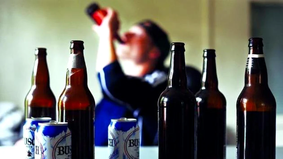 O mutaţie a genelor noastre este responsabilă de rezistenţa la alcool. Cât de periculoasă poate fi ea