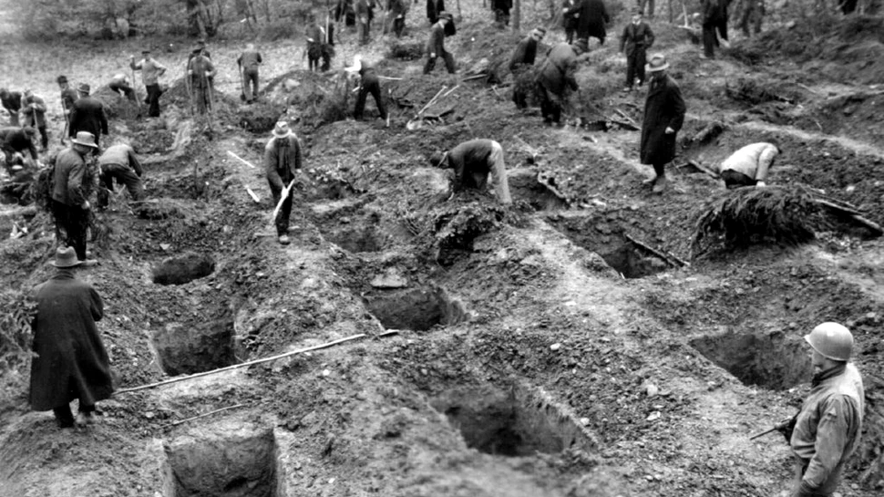 Twitter urmează Facebook și va șterge postările care neagă Holocaustul