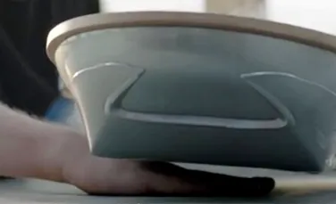 Lexus Slide, tehnologia care pare a fi smulsă din filmele SF – VIDEO