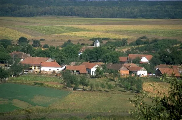 Singurul sat din România construit în formă circulară 
