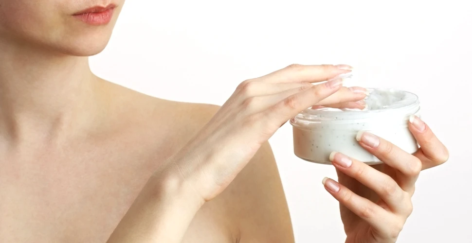 O loţiune „minune” ar putea preveni cancerul de piele