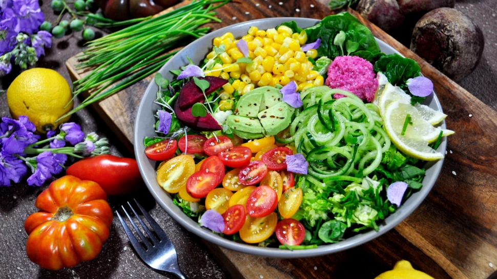 Cu cât alimentele pe bază de plante sunt mai diverse, cu atât microbiomul intestinal este mai fericit