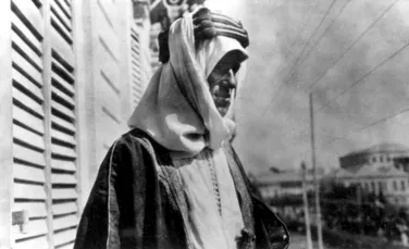 „Lawrence al Arabiei”: În umbra deșertului, viața secretă a lui T.E. Lawrence