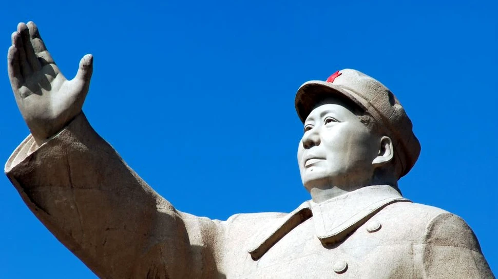 De ce au interzis chinezii folosirea pe internet a literei ”n”. Două romane celebre, care ar ilustra perfect situaţia din China, vor fi blocate de filtrul cenzurii de la Beijing