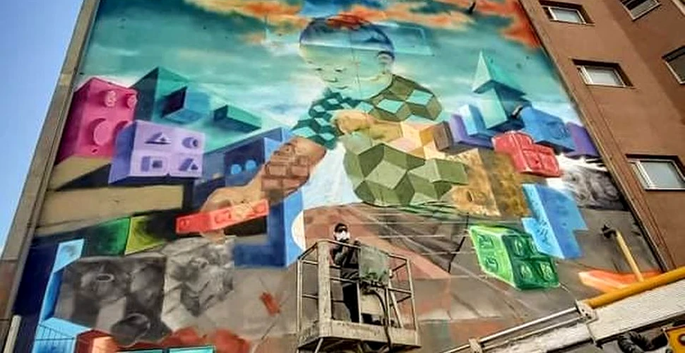 A fost inaugurată prima pictură murală care purifică aerul în România