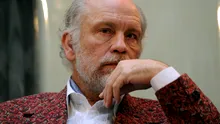 John Malkovich, singurul actor de la Hollywood care a devenit și creator de modă