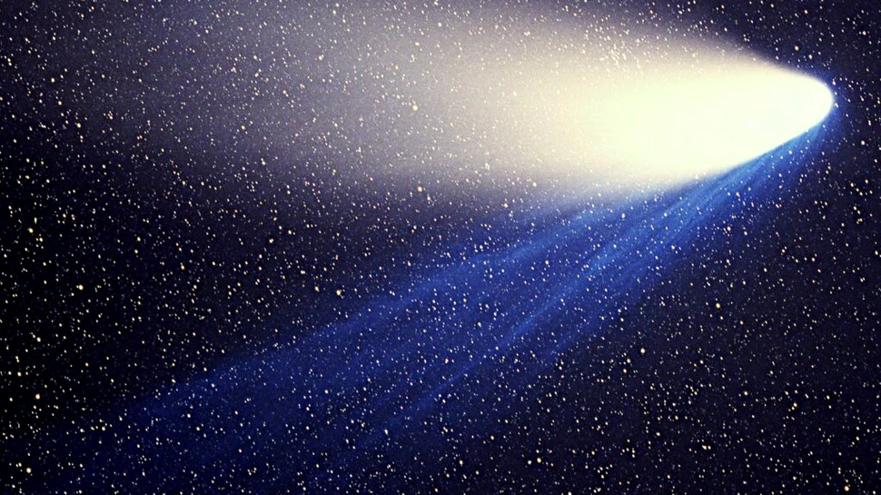 39 de membri ai unei secte s-au sinucis atunci când pe cer a apărut cometa Hale-Bopp