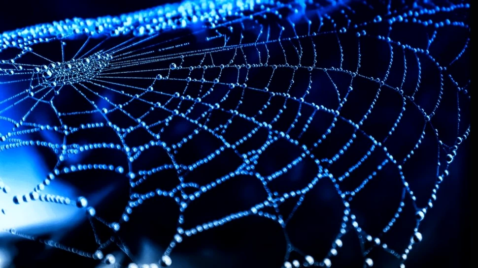 O formă ciudată de apă ar putea alimenta câmpurile magnetice ale planetelor