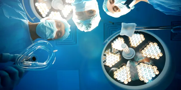 O echipă de medici și-a dat seama în ultima clipă că urma să recolteze organe de la un pacient viu